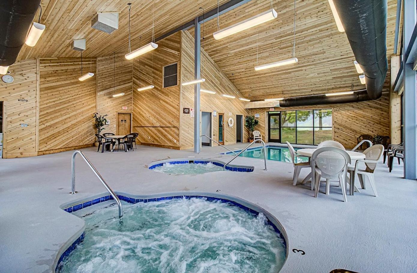 Villa Breathtaking Sunsets, Views, Pool, Heaven Awaits! Gatlinburg Exterior foto